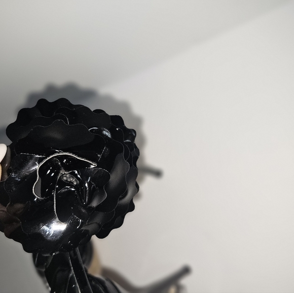 Express Patten Leather High Heel Rose Decal Sandal - Picture 4 of 7